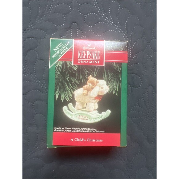 A CHILD'S CHRISTMAS 1992 HALLMARK KEEPSAKE ORNAMENT NIB VINTAGE HOLIDAY DECOR - Picture 1 of 3